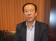 張吉宙：70年代和70年前的故事書寫童年，離不開回憶。當(dāng)我試圖回憶童年的時候，發(fā)現(xiàn)童年依然是那個孩童的模樣。[詳細(xì)]