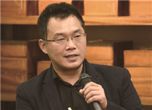 李云雷：在新時(shí)代學(xué)習(xí)和繼承《講話》精神《講話》在中國(guó)革命文藝、人民文藝、社會(huì)主義文藝發(fā)展史上起到了重要的指導(dǎo)作用……[詳細(xì)]