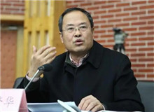 孟繁華：歷史天幕上的青春絕唱　　一部紅色歷史題材、青春熱血噴涌、心懷國家民族錦繡江山的小說，也是在藝術(shù)上迎難而上的小說。[詳細(xì)]