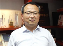 安徽文藝出版社：文學(xué)出版人要能沉得住氣　　這些年，安徽文藝社深耕原創(chuàng)現(xiàn)實(shí)題材長(zhǎng)篇小說產(chǎn)品線，出版了一大批優(yōu)秀文藝作品。[詳細(xì)]