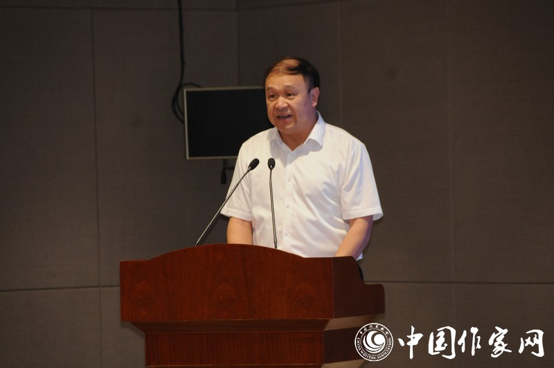 中共酒泉市委常委、副市長龐柒