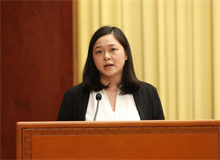 袁紹珊：交流與發(fā)展　　作為一位文化工作者，我在澳門從事文化工作超過16年，曾策劃、主編、編輯過百本書刊，包括澳門的年度文學(xué)作品選等……[詳細(xì)]