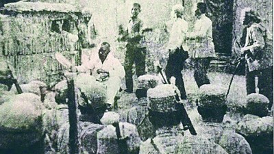 1943年，《團(tuán)結(jié)就是力量》在北莊村首演。資料照片