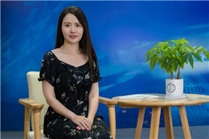 科幻文學(xué)：獲獎作品《改造天才》作者：賈煜         獲獎感言在這部書中，我還刻意設(shè)定了“副作用”這一情節(jié)：當(dāng)孩子們獲得超常能力時，他們的情感、記憶甚至人性本真逐漸被技術(shù)侵蝕。這一設(shè)定暗含我對教育的思考：在追求效率與成果的今天，我們是否忽視了孩子成長中最珍貴的東西——好奇心、同理心與面對失敗的勇氣？