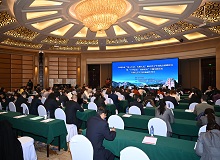 山東泰安2023年12月8日，中國作家“深入生活、扎根人民”新時代文學實踐點正式落戶山東泰安。[詳細]