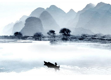 朱強：過故人莊孔目江流經(jīng)白梅村，身體向左一轉，綠色的田疇就像一把折扇順勢打開了。江水劃開的兩岸，被一座五孔拱橋連接起來。[詳細]