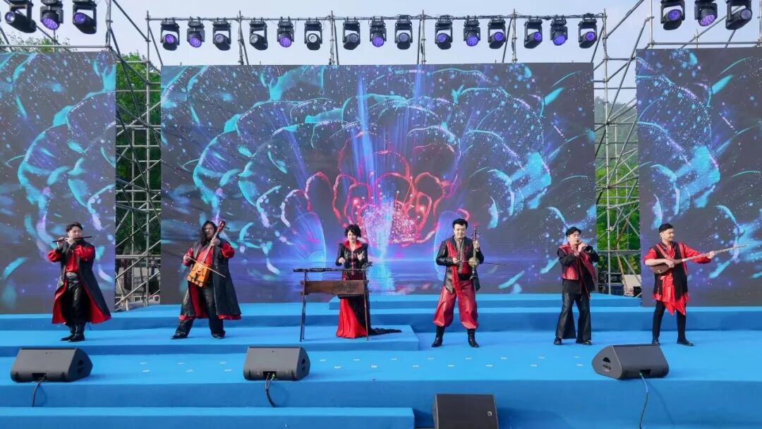 新民樂(lè)秀《綻放》