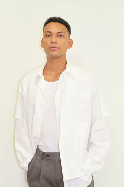 作家安堂何塞。巖澤高雄攝影，日本文學振興會圖片